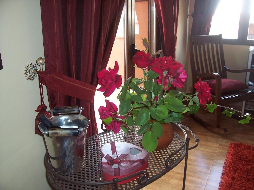 Laurel De La Reina Bed & Breakfast - Boutique La Zubia  Exterior photo